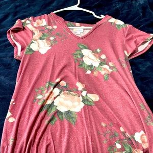 Lularoe top